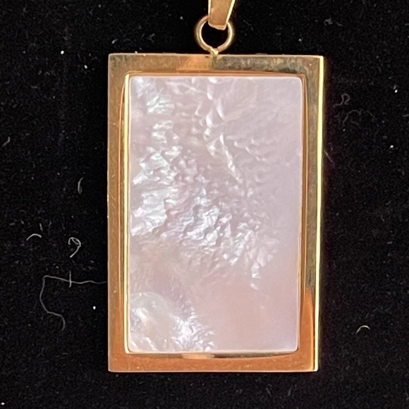 Coco & Eden Necklace gold plated with mother of pearl - Picture 2 of 7